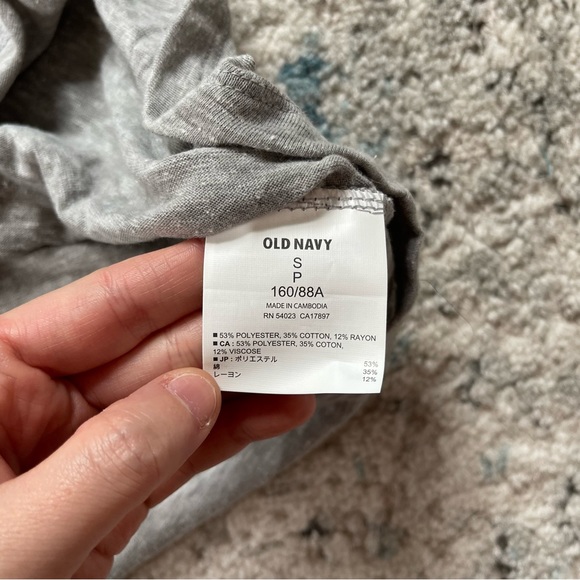 ⭐️ 2 for $10!! ⭐️ Old Navy Active Racerback Tee - Picture 7 of 8